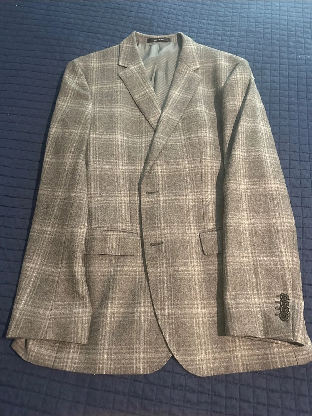 Boss (Hugo Boss) Gray Plaid Sport Coat - Subtle Check, 40R